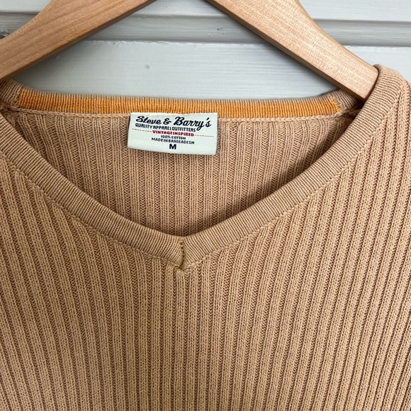 Steve & Barry's QUALITY OUTFITTERS VINTAGE INSPIRED 100% COTTON Gold Sweater - Picture 2 of 11